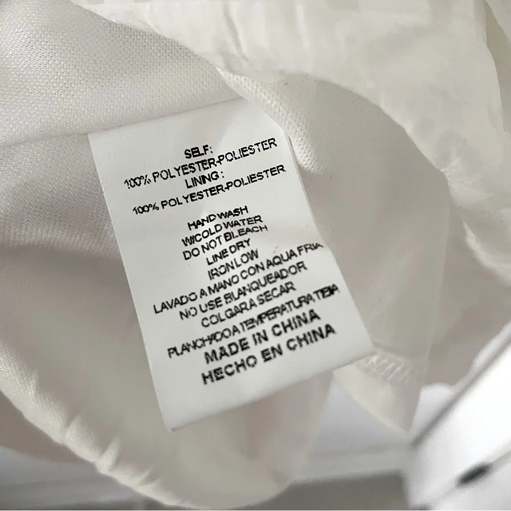 NWT &Merci- A ivory textured gingham puff sleeve Top medium size - Picture 6 of 6